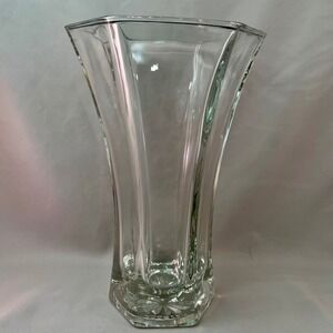 Hoosier Glass Vase 4041 Clear Hexagon Paneled Flared 10 Inch Vintage Excellent